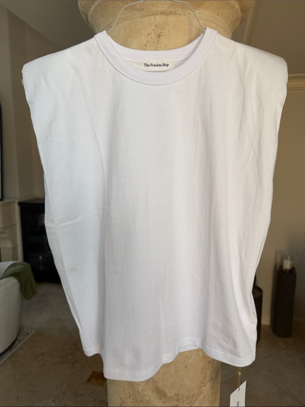 NWT The Frankie Shop Eva Padded Muscle  White Sleeveless T-Shirt Sz Small